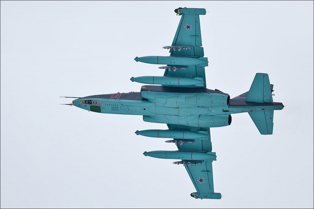 143473_111137654_SU-25SM2-RED14-KUBINKA-5-4-2012.jpg
