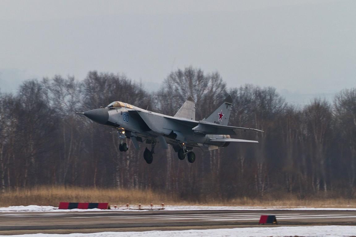 143473_221209752_MIG-31-RUAF-JAN2012-VLADIVOSTOK1.jpg
