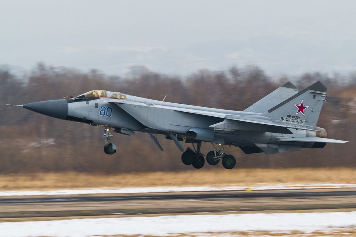 143473_221209752_MIG-31-RUAF-JAN2012-VLADIVOSTOK2.jpg