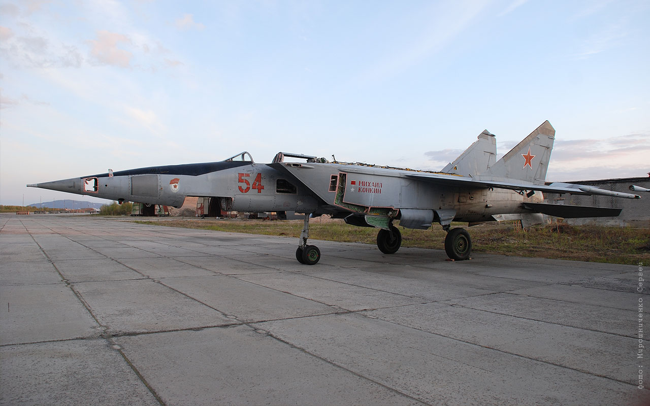 143473_52893148_MIG-25RB-RUSIA%20AF-2011-2.jpg