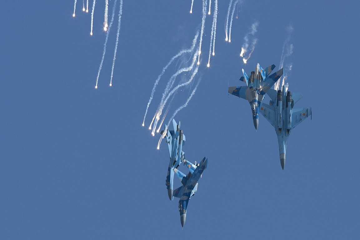 143473_668244685_01-01KADEX2012-SU-27KAZAH%20AF.jpg