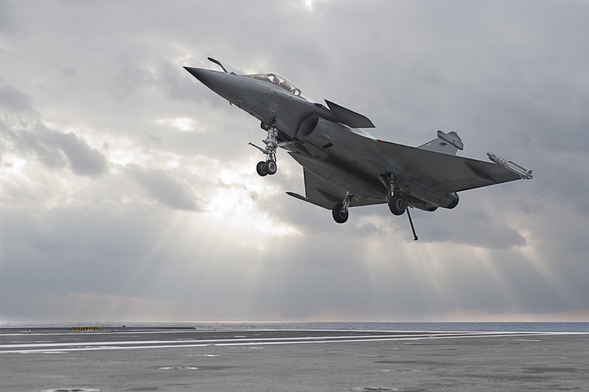 143473_69941804_01RAFALE%20M-FRN%20AF-5-2-2012.jpg