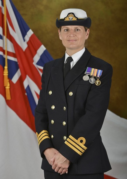143473_70406594_01sara.jpg