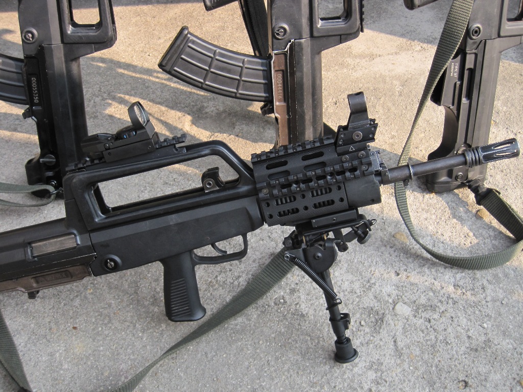 Тип 95 1. Автомат qbz-95-1. Китайская штурмовая винтовка qbz 191. Автомат qbz-95-1. Qbz-95 китайская штурмовая винтовка.