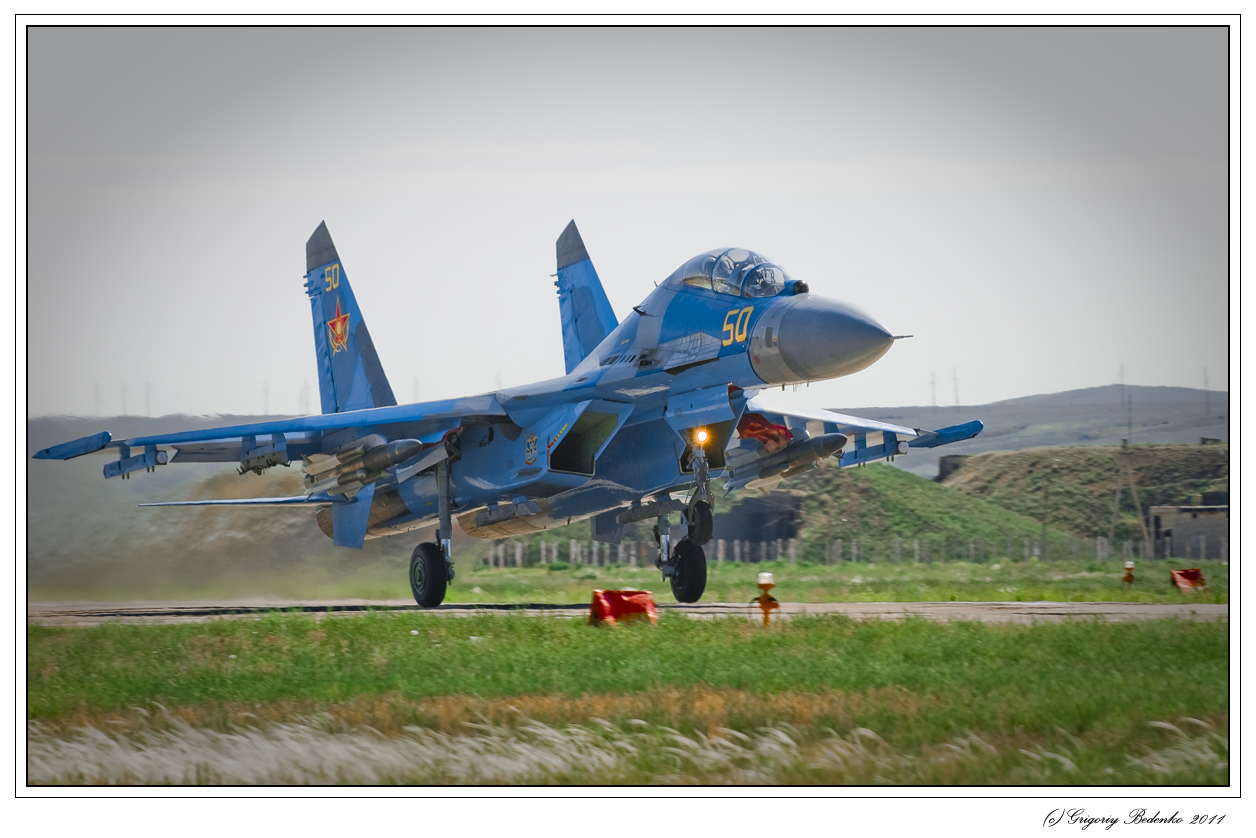 Сколько самолетов в казахстане. Су 30 ВВС Казахстана. Миг-27 ВВС Казахстана. Су-27 Тбилиси. Су 27 ВВС Монголии.