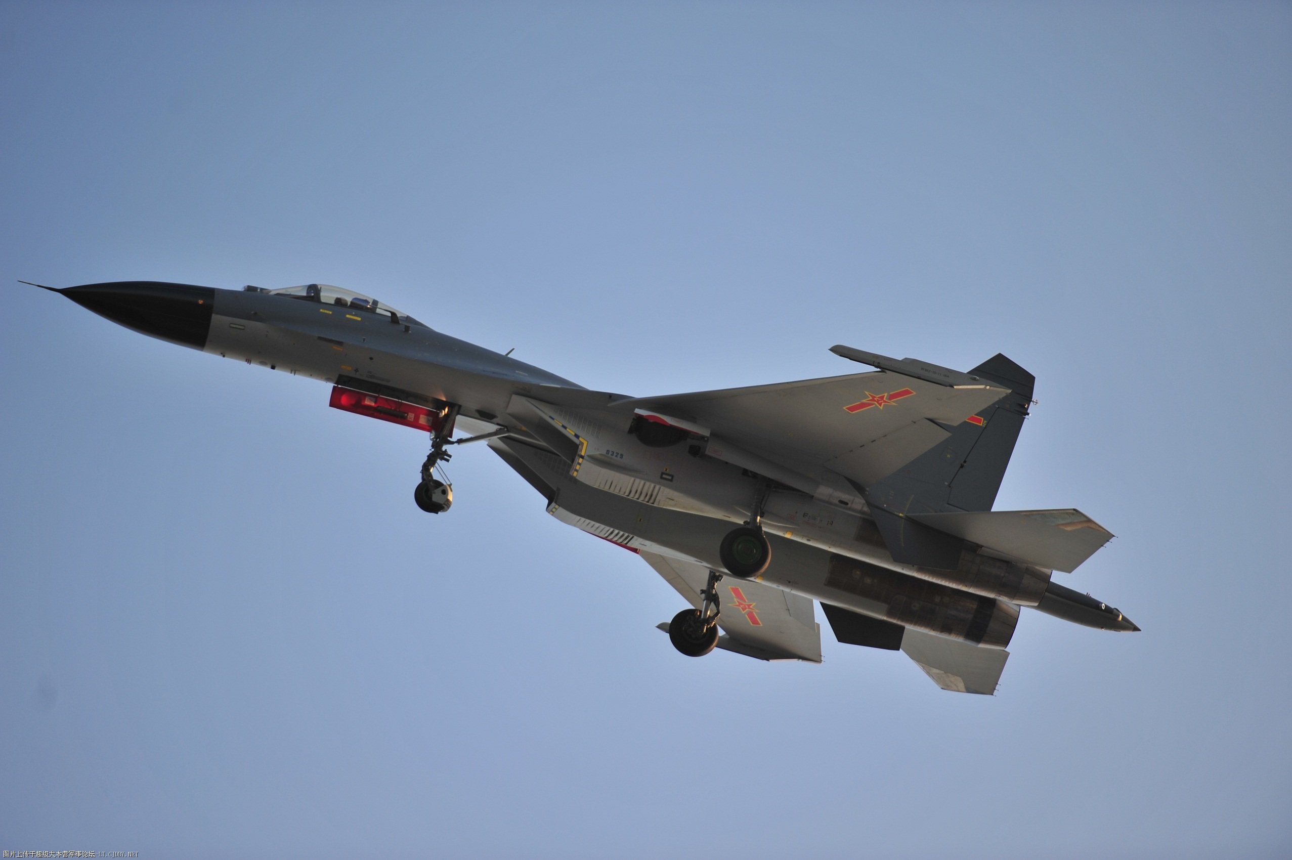 Самолёты ввс ноак. Су 35 ноак. Сколько авиации у китая. J-11 истребитель. Истребитель chengdu j-10.