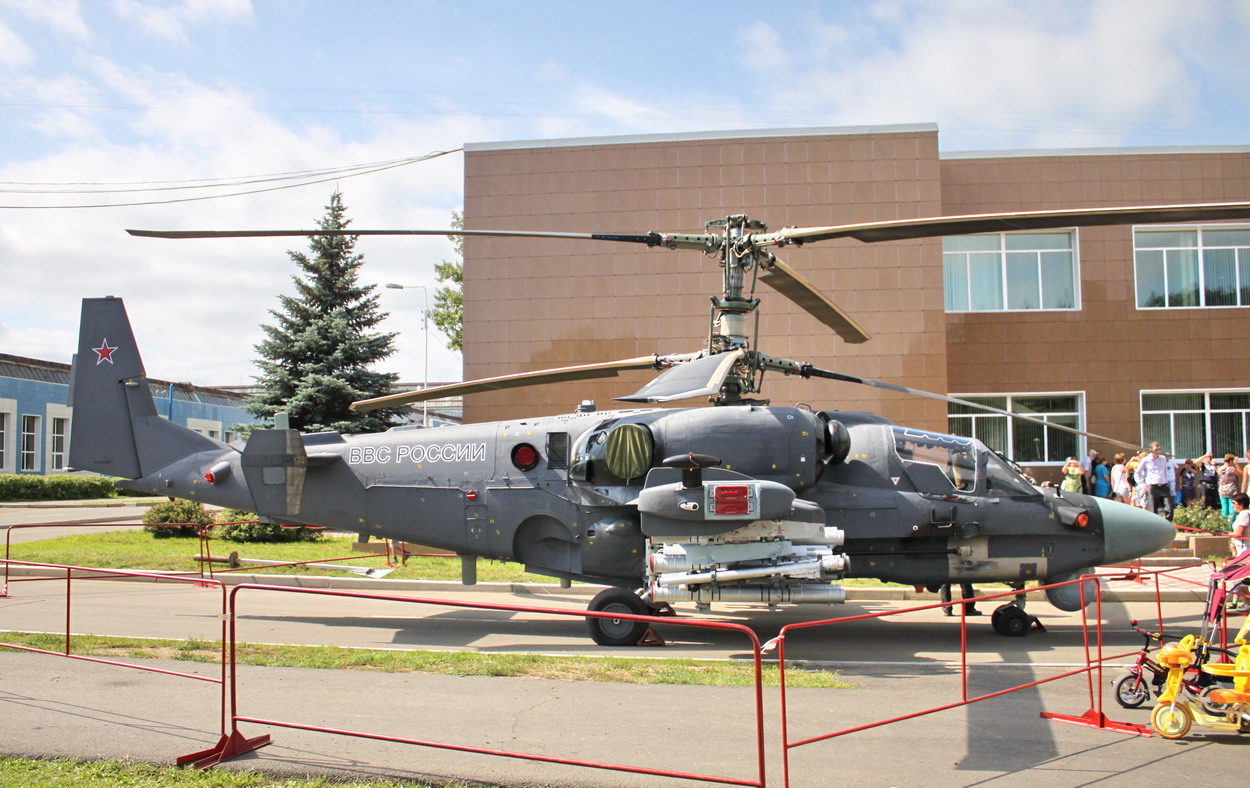 Сазыкина. Аак можно. Аак прогресс. Ка 52 тепловизор. Вертолет ка-52 "аллигатор".