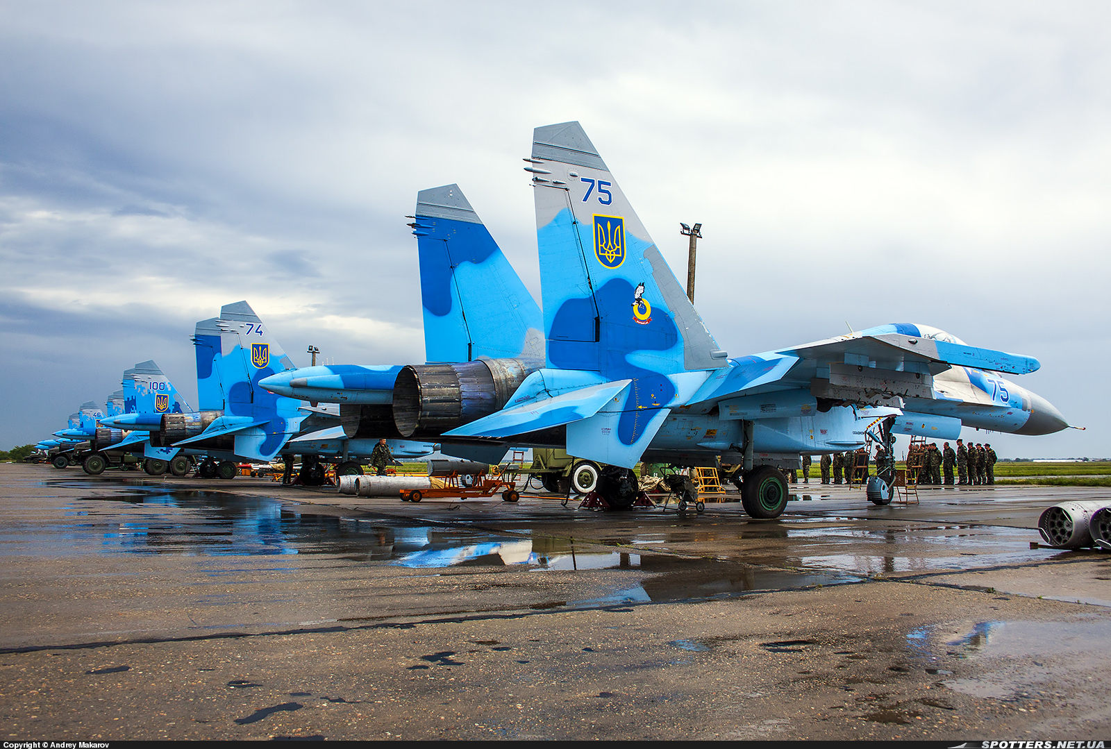 Самолеты сво россия. Су-27 ВВС Украины. Су-27 ВСУ. Су27 самолет Украина. Су-27 Штурмовик.