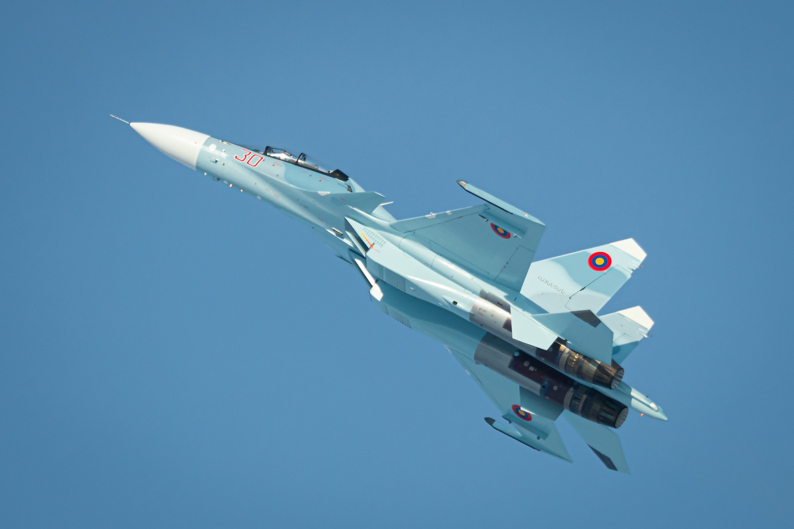 Су-37 терминатор. Истребитель су-27. Су-30 бомбардировщик. Пред су. Су-37 истребитель.