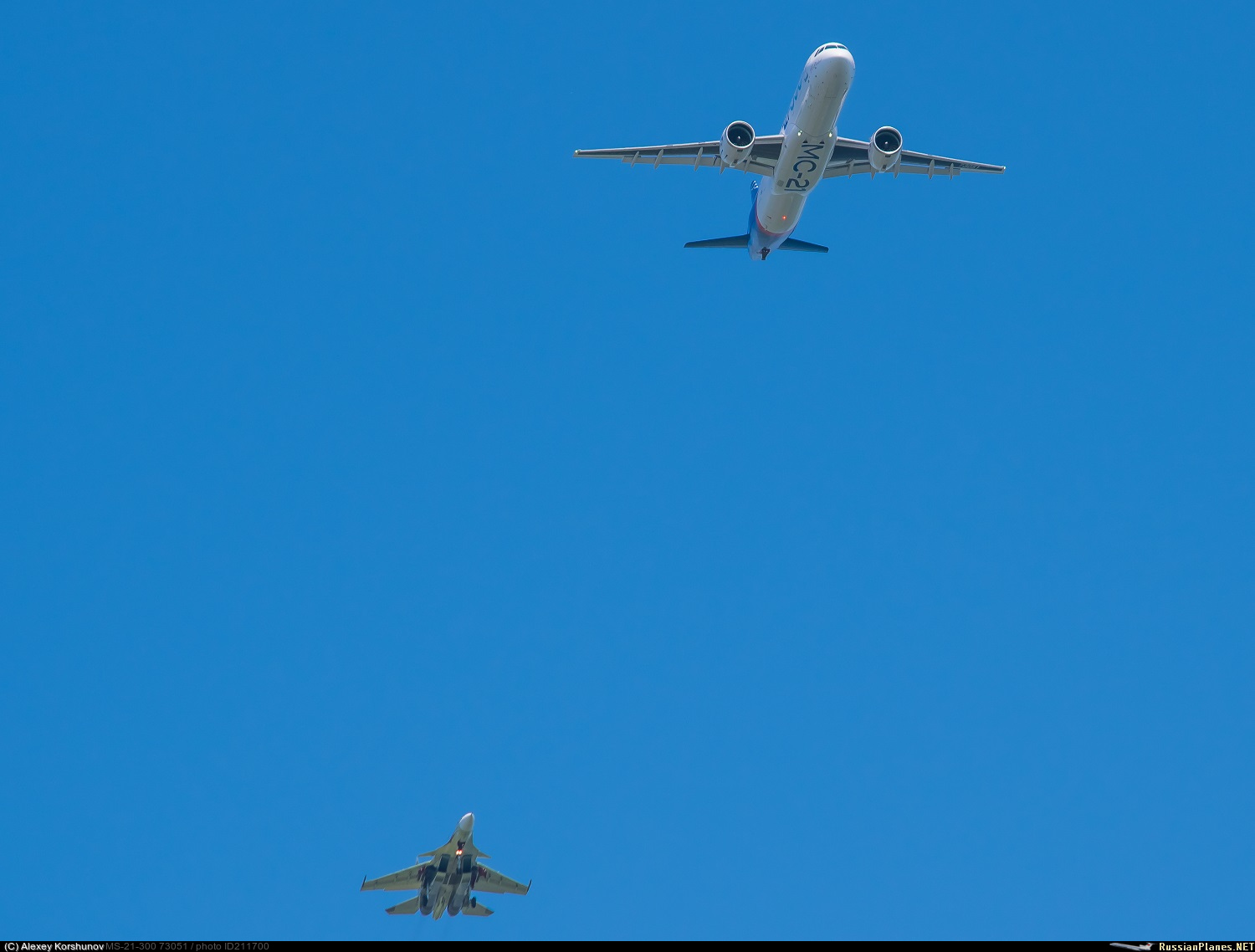 В течение полета шасси создает лишнее сопротивление. В течение полета шасси создает лишнее сопротивление. Закон сохранения импульса начальная скорость. Аэротакси чертеж. Продольная схема балансировки неустойчивого самолета.