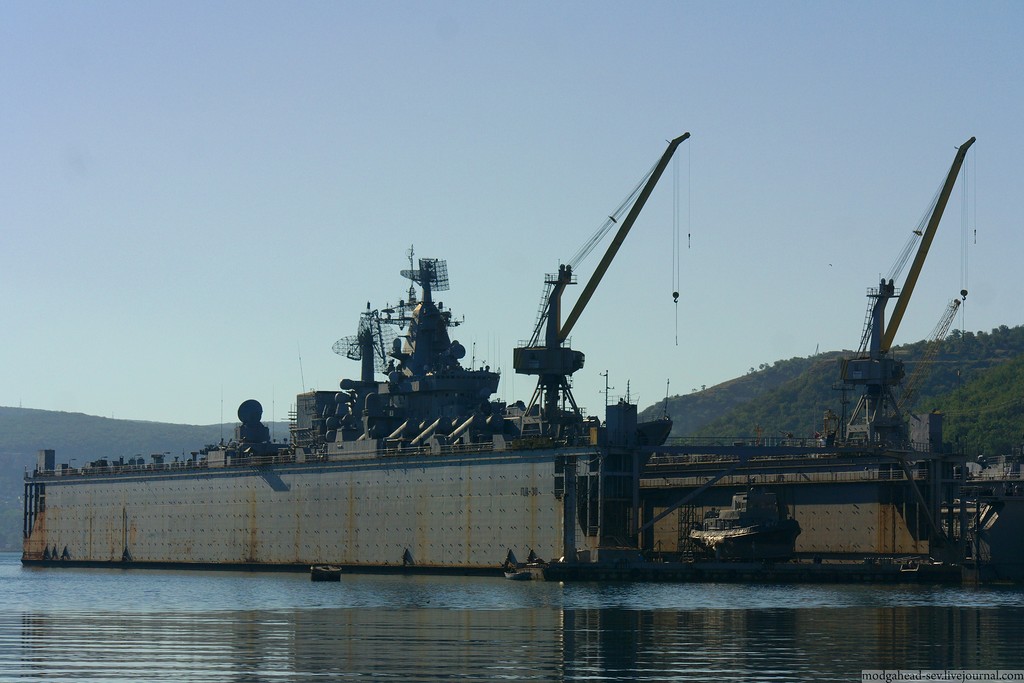 Пд 30. Доки судовые. Плавучий док астрахань. Плавучий док пд-30. Плавучий док пд-30.