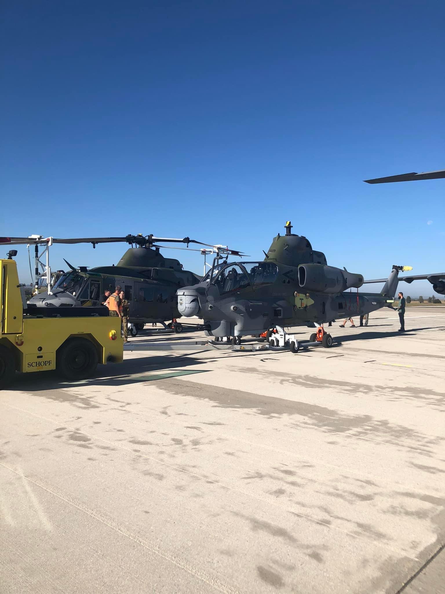 美國Bell Textron公司:交付捷克空軍第二批AH-1