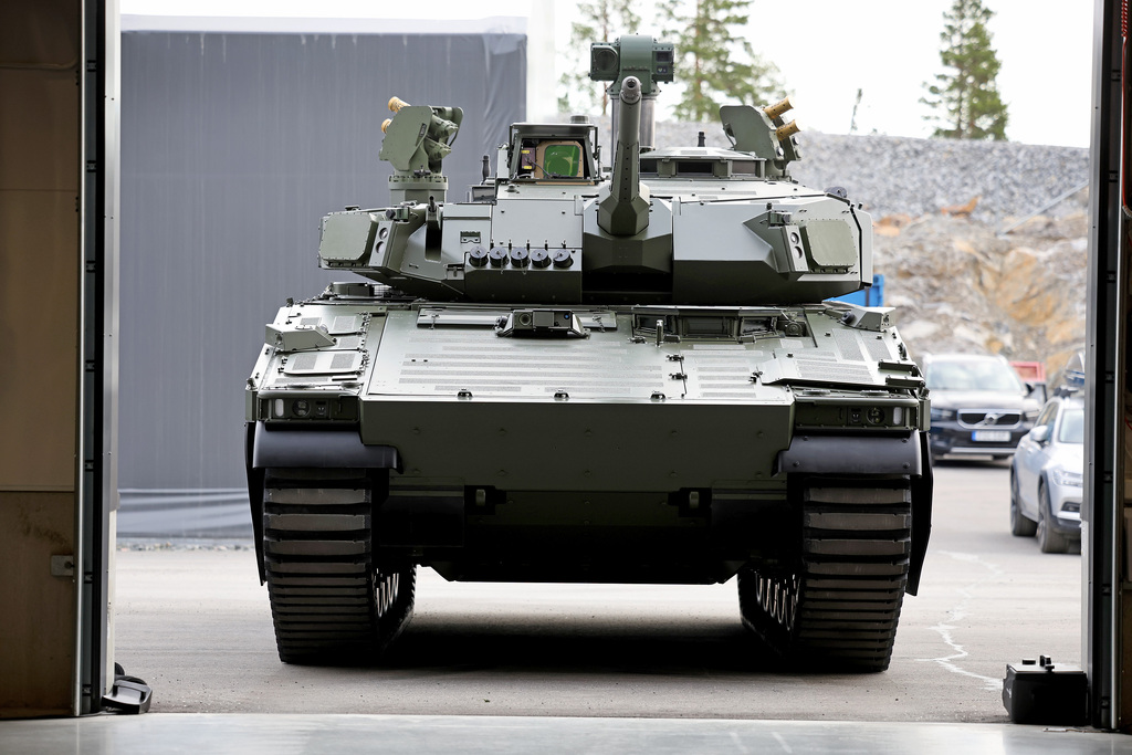 瑞典BAE Systems Hagglunds公司:交付捷克 瑞典BAE Systems Hagglunds公司:交付捷克