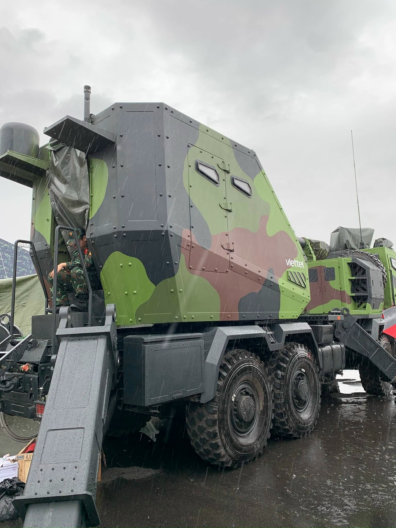 越南Viettel公司:推出國產新型PTH-152 152公