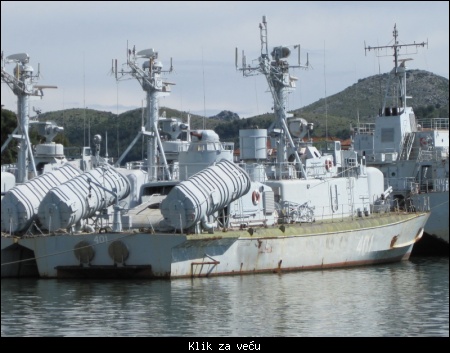 Mornaričko naoružanje AK-630